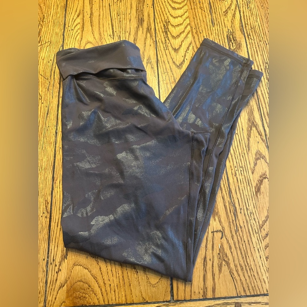 Aerie Offline Real Me Camo Liquid Leggings Womens 7/8 Sz Lg